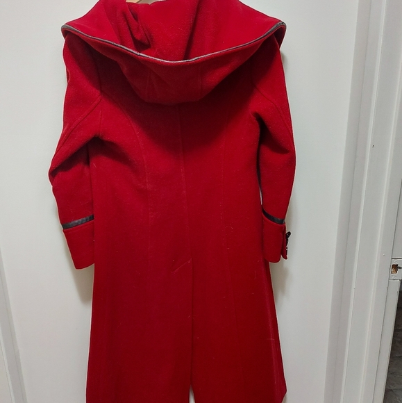 Gorgeous wool blend coat - Picture 2 of 5